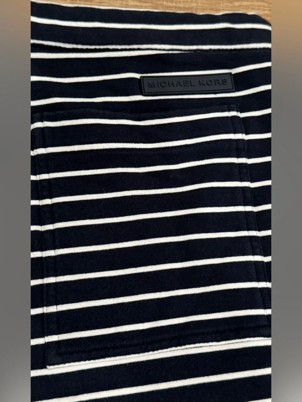 Michael Kors Navy White Striped Knit Shorts Size M Soft Stretch Lounge